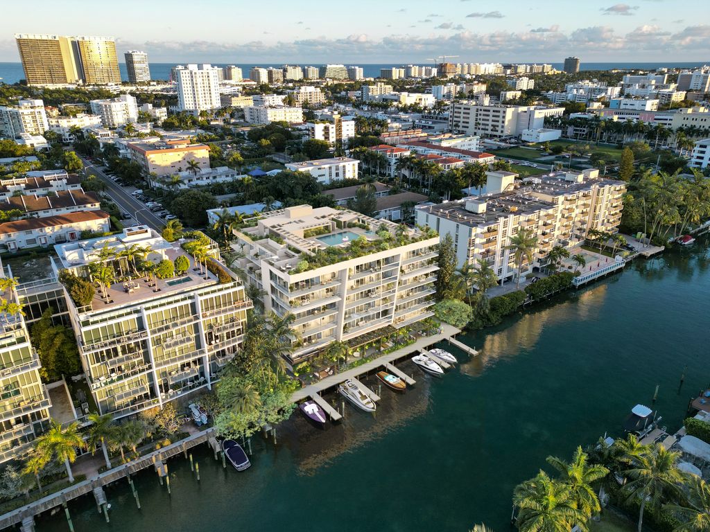 9900 West Bay Harbor Islands waterfront exterior